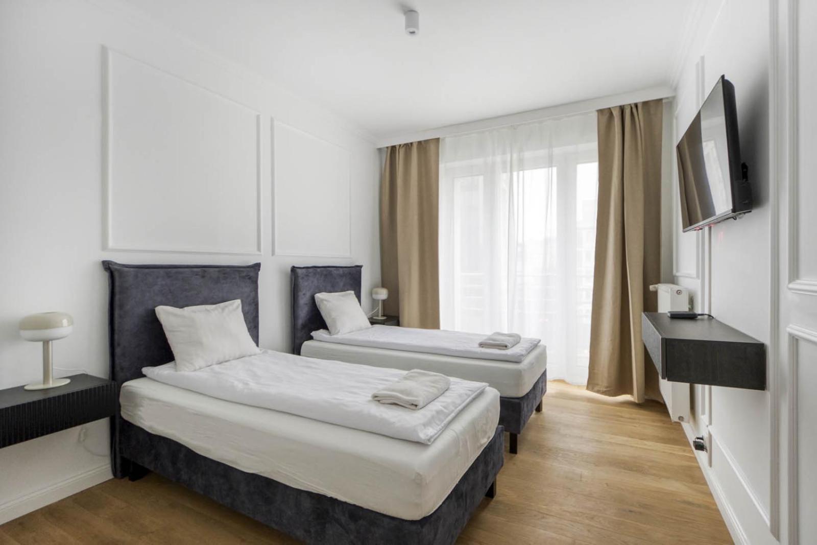 Labo Apartment Marszalkowska Варшава Екстер'єр фото